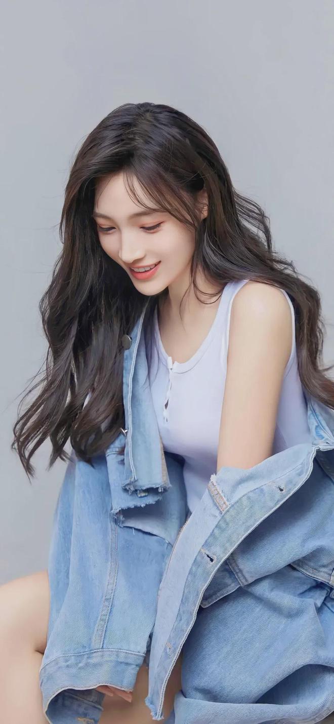 老师一边讲课一边c我视